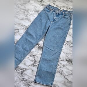 Abercrombie & Fitch The 90s Straight Ultra High Rise Jeans